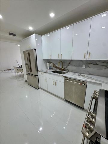 10185 Collins Avenue 606, Bal Harbour, FL 33154