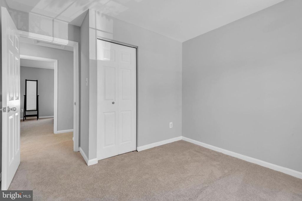 Image 22 of property listing at 12217 SWEETWOOD PL, Waldorf, MD 20602