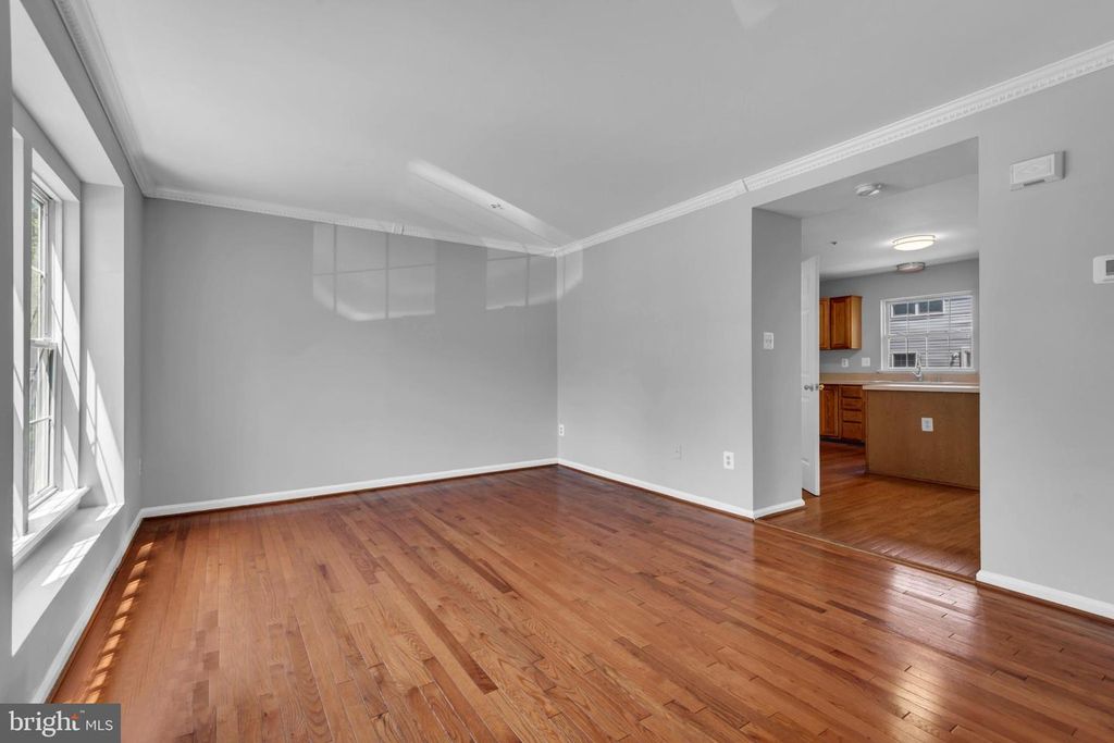 Image 7 of property listing at 12217 SWEETWOOD PL, Waldorf, MD 20602