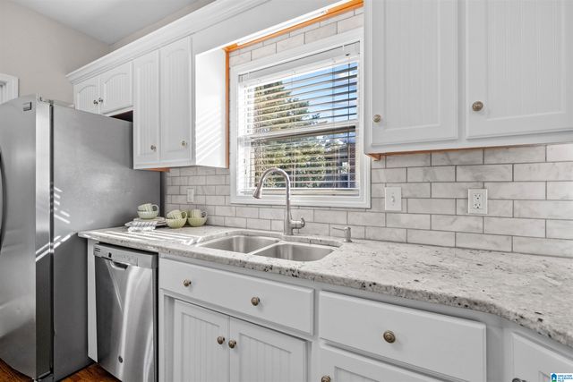 8571 HIGHLANDS TRACE, Trussville, AL 35173