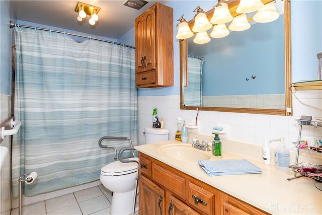5049 W Enon Road, Fairborn, OH 45324
