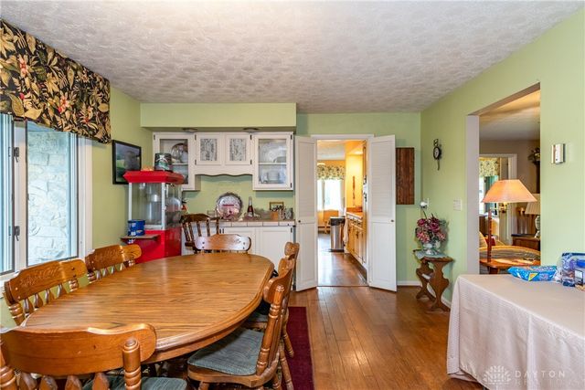 5049 W Enon Road, Fairborn, OH 45324