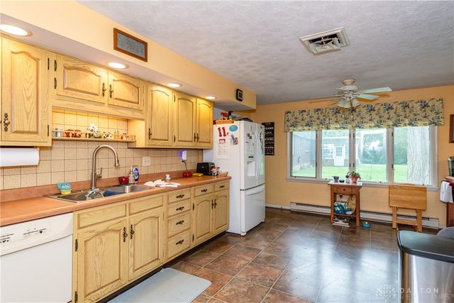 5049 W Enon Road, Fairborn, OH 45324