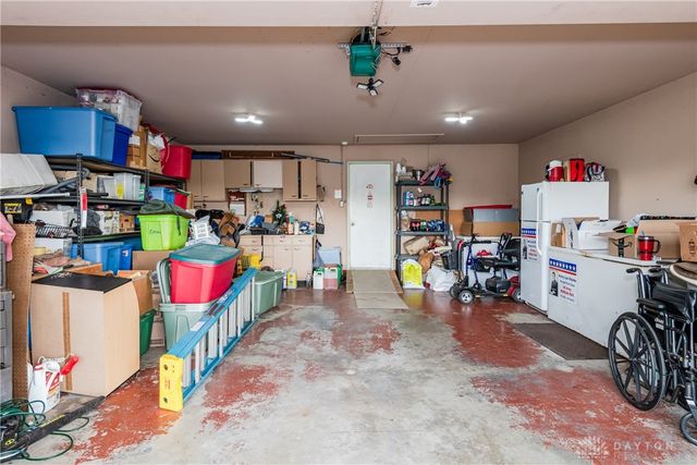 5049 W Enon Road, Fairborn, OH 45324