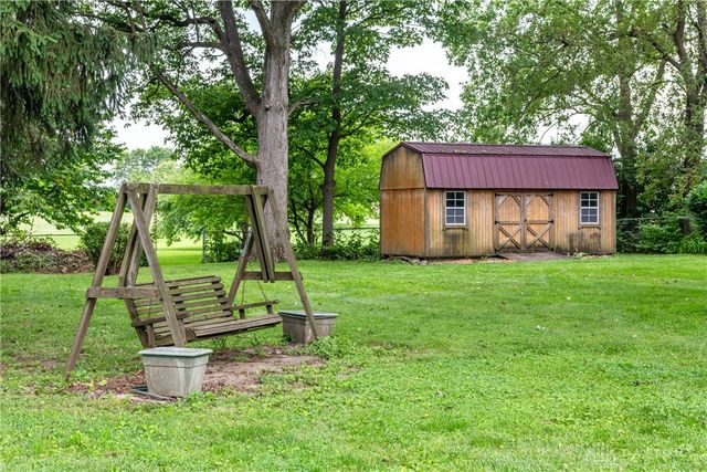 5049 W Enon Road, Fairborn, OH 45324