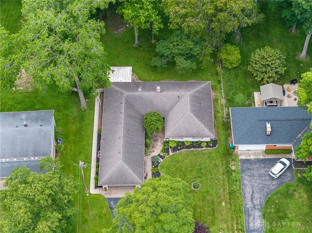 5049 W Enon Road, Fairborn, OH 45324