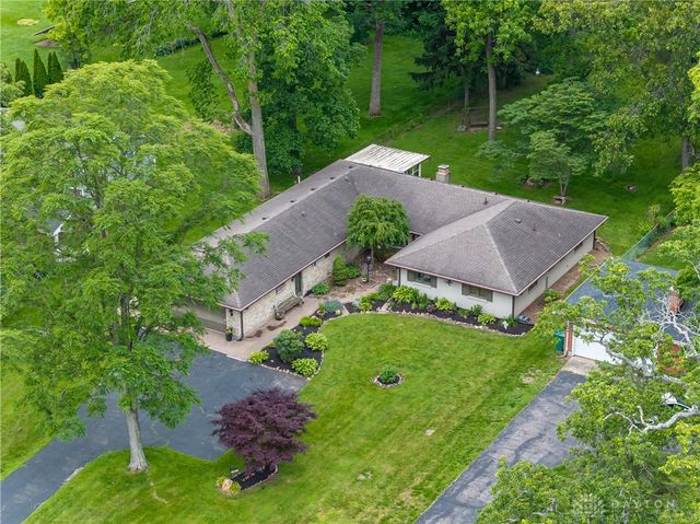 5049 W Enon Road, Fairborn, OH 45324