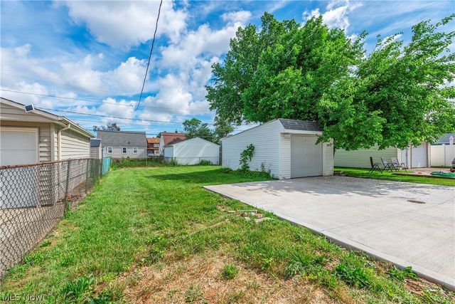 3018 Russell Avenue, Parma, OH 44134