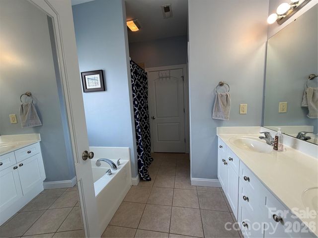 2148 Brookberry Lane, Gastonia, NC 28056