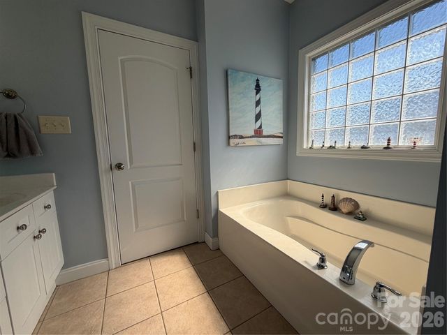 2148 Brookberry Lane, Gastonia, NC 28056