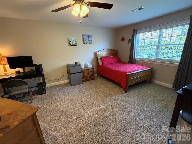 2148 Brookberry Lane, Gastonia, NC 28056