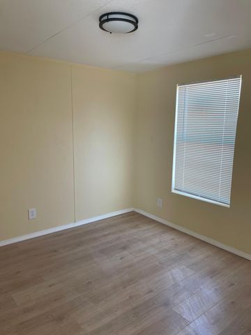 78 James Street, Belen, NM 87002