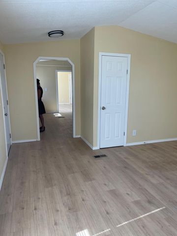 78 James Street, Belen, NM 87002