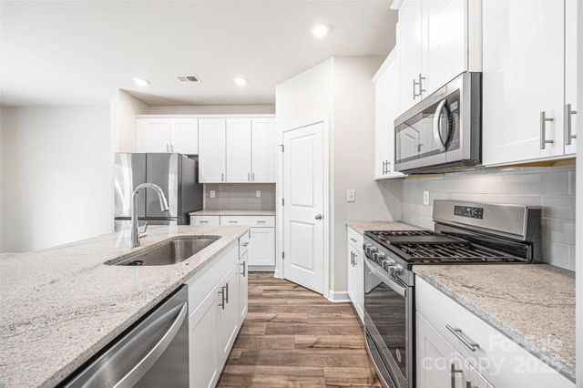 4046 Armstrong Farm Drive, Belmont, NC 28012
