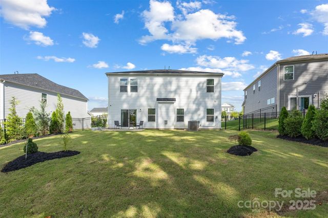 4046 Armstrong Farm Drive, Belmont, NC 28012