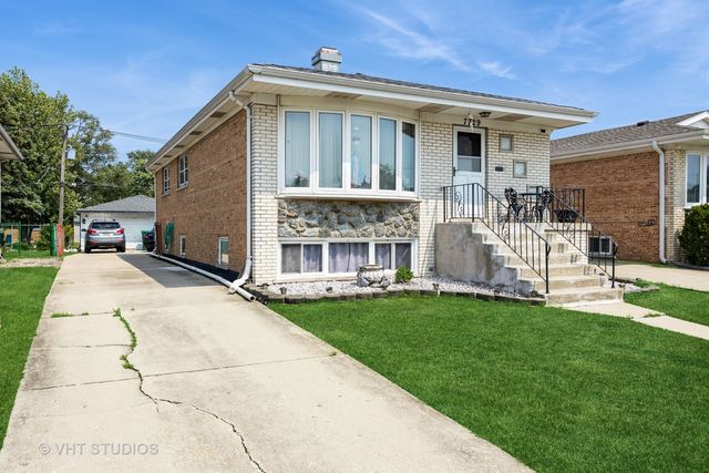 7729 Normandy Avenue, Burbank, IL 60459