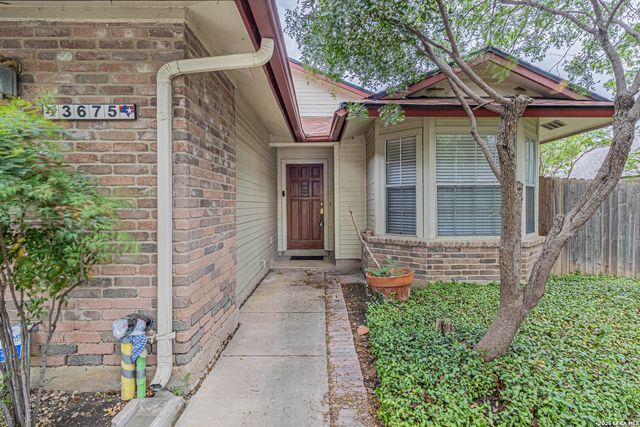 3675 Ridge Cluster, San Antonio, TX 78247