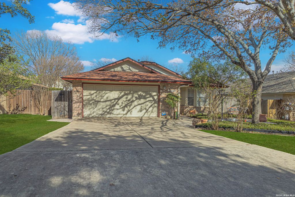 3675 Ridge Cluster, San Antonio, TX 78247