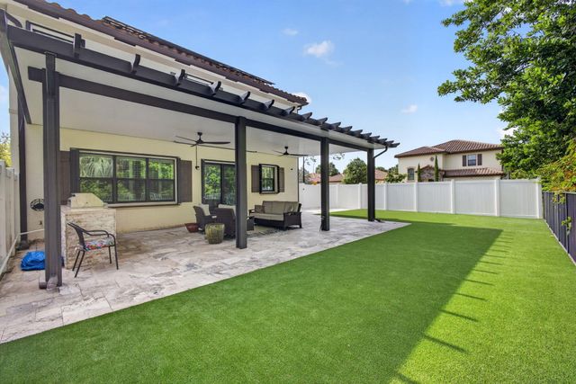 6026 Night Heron Court, Greenacres, FL 33415