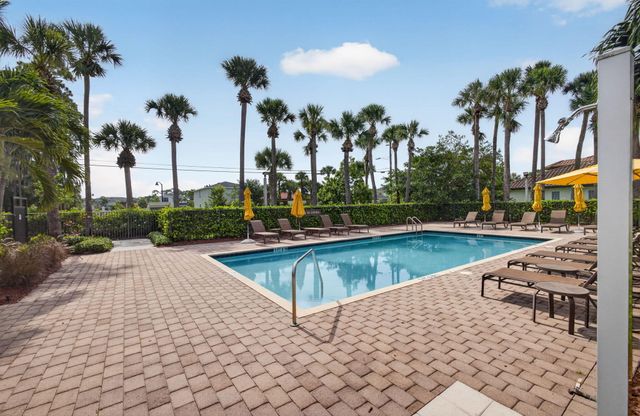 6026 Night Heron Court, Greenacres, FL 33415