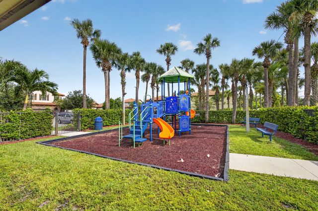 6026 Night Heron Court, Greenacres, FL 33415