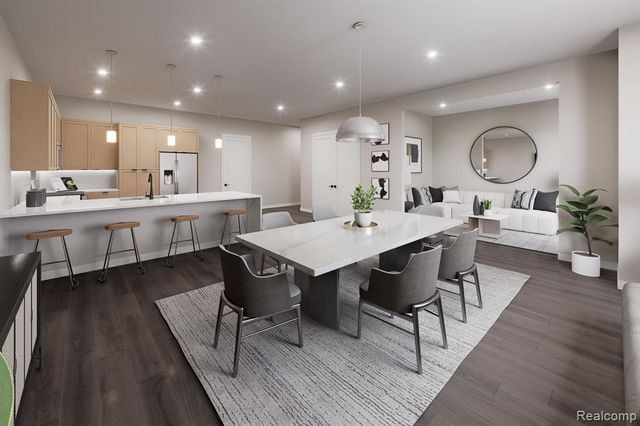 1760 E Auburn Road 202, Rochester Hills, MI 48307