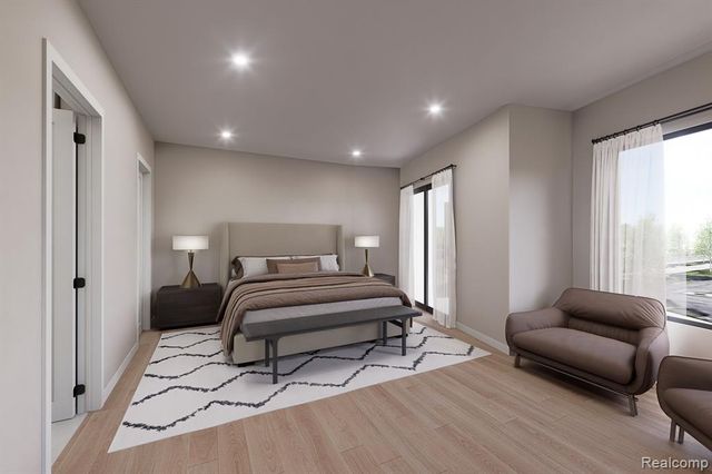 1760 E Auburn Road 202, Rochester Hills, MI 48307