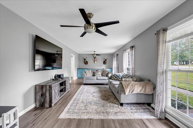 108 Belmar Cir, Manchester, TN 37355