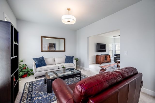 207 High Stone Cir, Henrietta, NY 14534