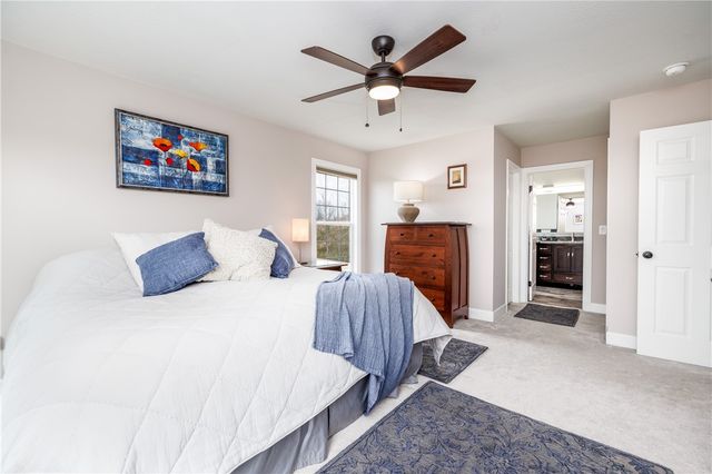 207 High Stone Cir, Henrietta, NY 14534