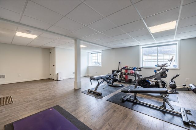 207 High Stone Cir, Henrietta, NY 14534