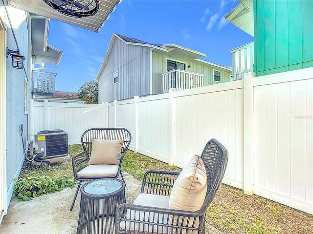 742 LAUREL BAY CIRCLE, New Smyrna Beach, FL 32169