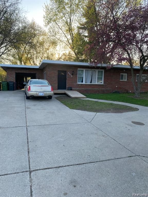 51575 SHELBY Road, Shelby Charter Township, MI 48316