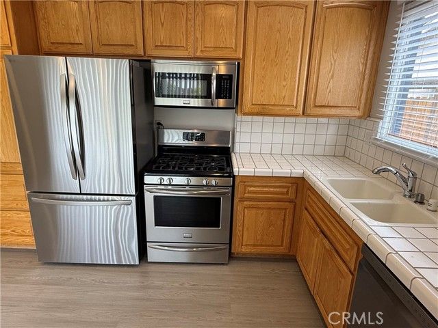 24378 Hartland, West Hills (los Angeles), CA 91307