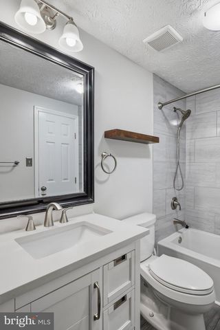 9568 DONNAN CASTLE CT, Laurel, MD 20723