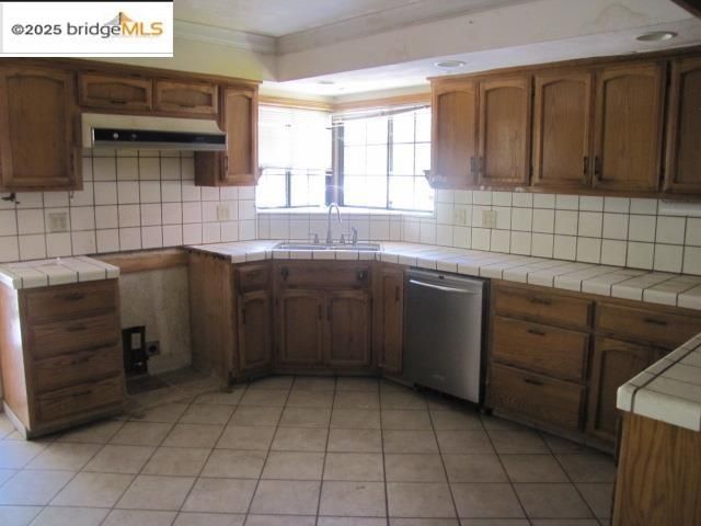 20280 Little Valley Dr., Groveland, CA 95321