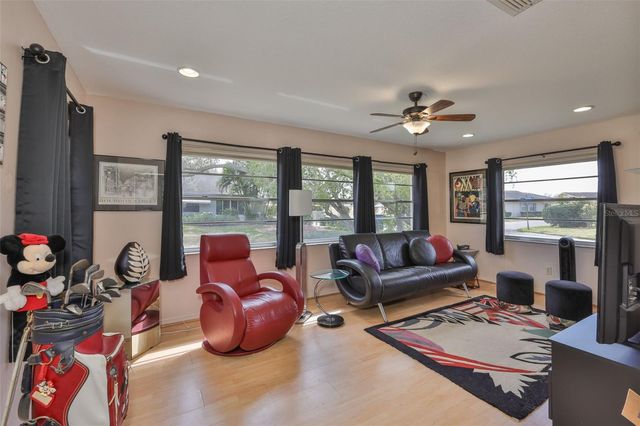 2001 HEATHFIELD CIRCLE 239, Sun City Center, FL 33573