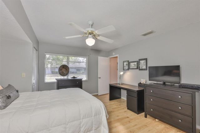 2001 HEATHFIELD CIRCLE 239, Sun City Center, FL 33573