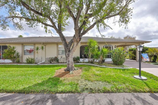 2001 HEATHFIELD CIRCLE 239, Sun City Center, FL 33573
