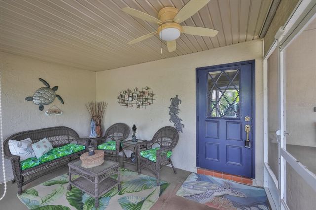 2001 HEATHFIELD CIRCLE 239, Sun City Center, FL 33573