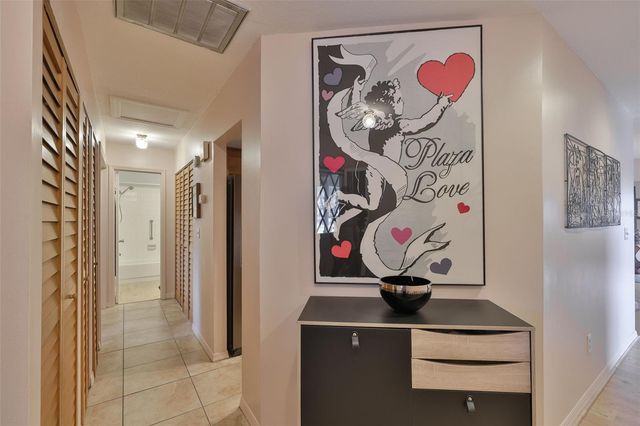 2001 HEATHFIELD CIRCLE 239, Sun City Center, FL 33573