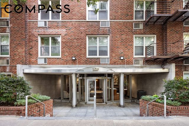 309 E 87th St Apt 4R, New York City, NY 10128