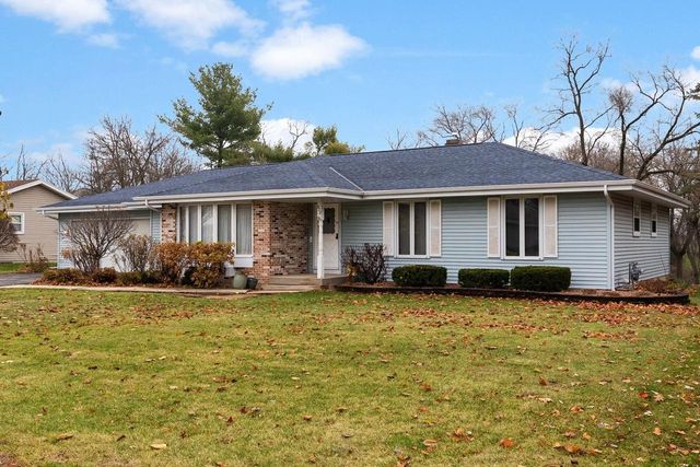 928 Columbia Drive, Janesville, WI 53546