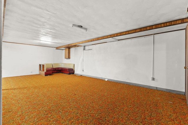 928 Columbia Drive, Janesville, WI 53546