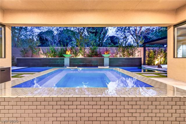 43 Garibaldi Way, Henderson, NV 89011
