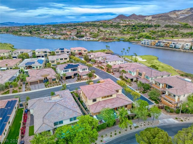 43 Garibaldi Way, Henderson, NV 89011