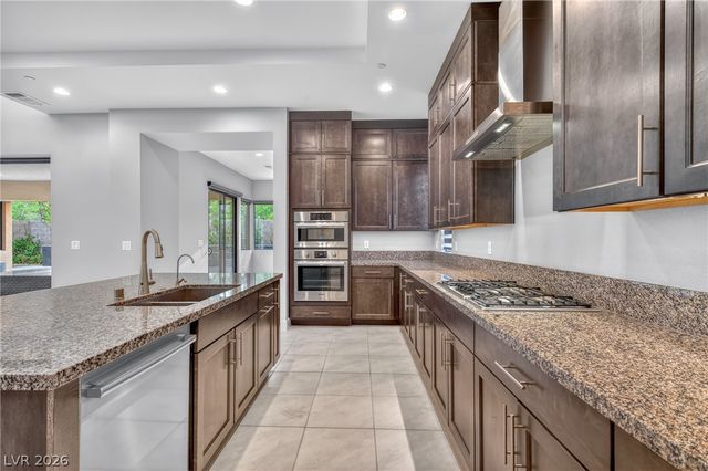 43 Garibaldi Way, Henderson, NV 89011