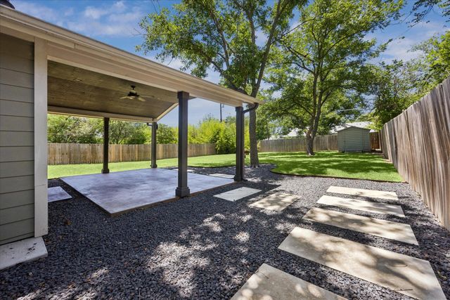 5304 Basswood LN, Austin, TX 78723