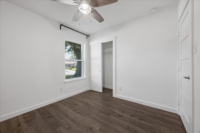 5304 Basswood LN, Austin, TX 78723