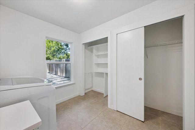 5304 Basswood LN, Austin, TX 78723